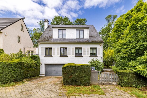 Prince d’Orange – Herenhuis met 3 gevels en tuin in een bevoorrechte omgeving
