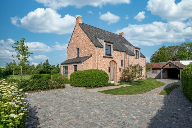 Exclusieve villa te Roeselare