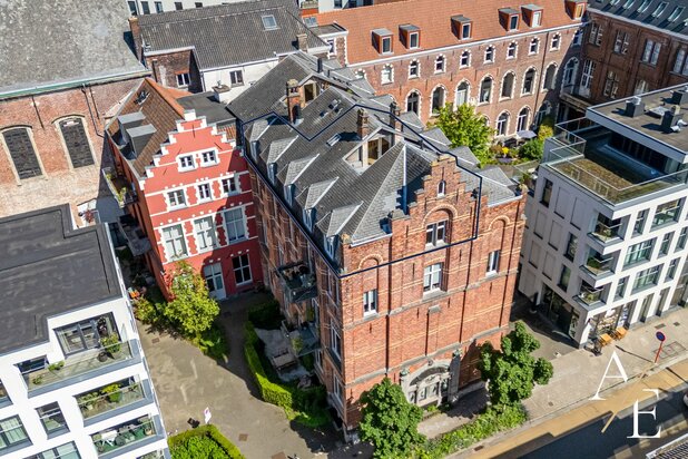 GENT – Exclusief duplex penthouse op historische toplocatie in hartje Gent