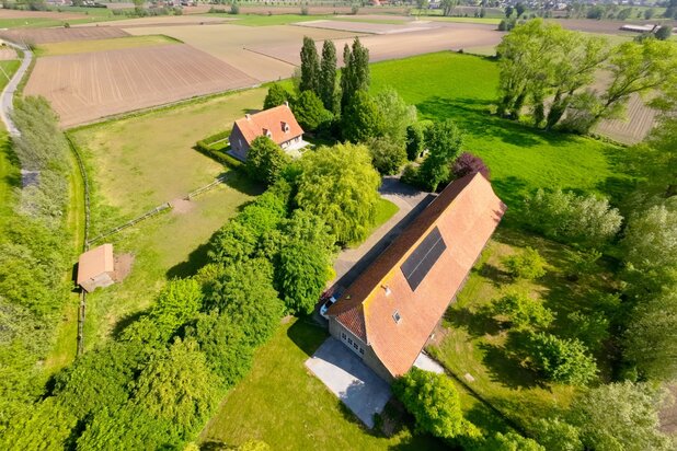 Karaktervolle hoeve op unieke ligging
