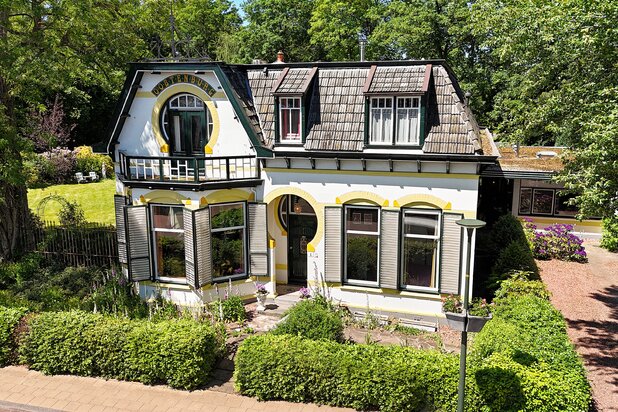 Historisch gebouw te koop in Oosterwolde met referentie 19111754228