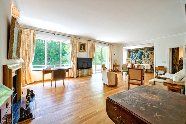 Parc Brugmann - Bel Appartement 170m² avec Parking