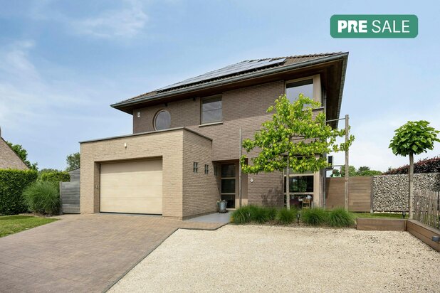 Villa de 4 chambres avec piscine sur environ 1150m² à Erpe-Mere