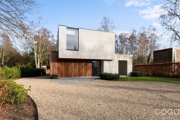 Exclusief afgewerkte nieuwbouwvilla op 2.295m².