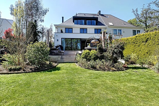Maison coup de coeur rénovée avec goût- Jardin plein sud-