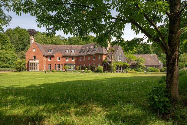 Uitzonderlijk exclusief luxueus landgoed middenin een prachtige natuur