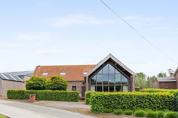 Grande maison ouverte à Zandbergen