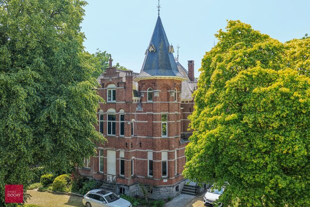 Karaktervolle villa met kasteelallure