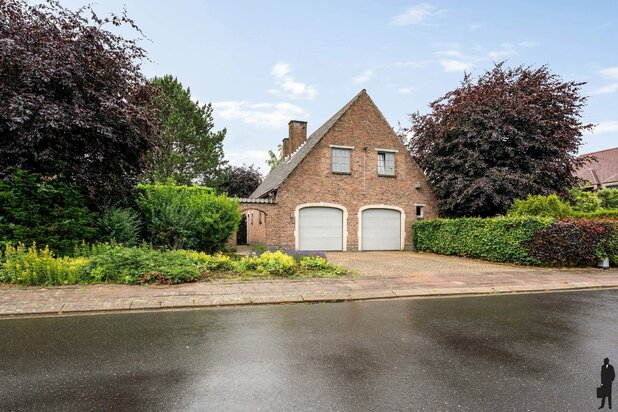 Charmante woning op een uitzonderlijke locatie in Aartselaar