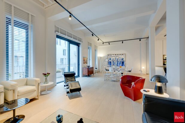 Exclusieve loft met terras op een unieke locatie aan het MAS