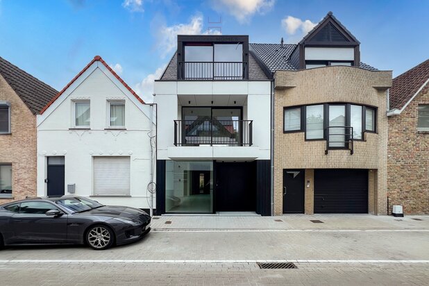 Spacieuse maison neuve située dans vieux-Knokke