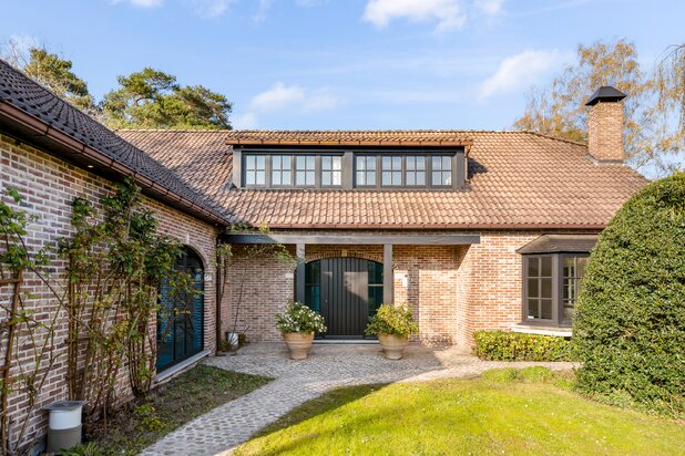 Villa te koop op uniek perceel