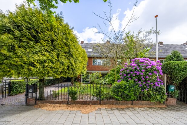 Villa te koop in BUSSUM met referentie 19711263185