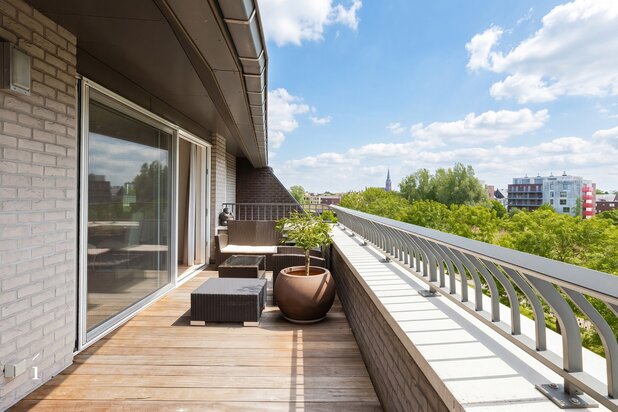Penthouse met drie slaapkamers en 92 m² terrassen