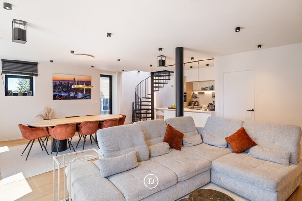 High-end duplex