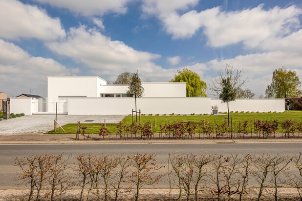 Exclusieve laagbouwvilla op een riant perceel