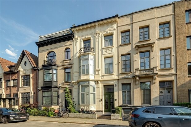 Arthur Goemaerelei ∣ Prachtig gerenoveerde herenwoning