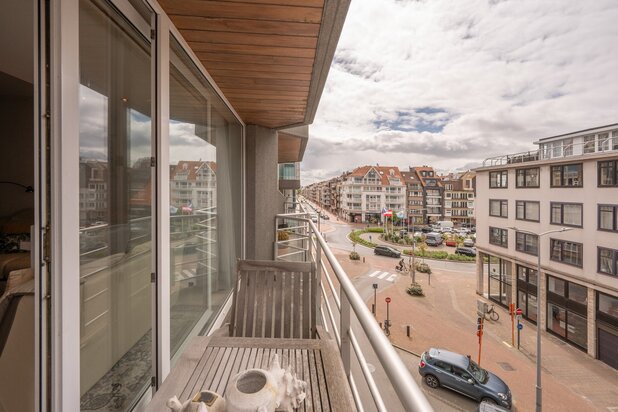 Appartement met zuidwest gericht terras op toplocatie nabij het centrum.