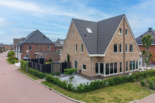 Villa for sale at ALKMAAR with reference 19311567252