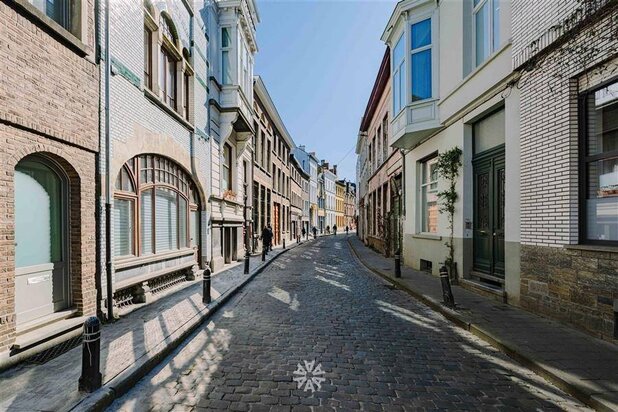 Maison civile rénovée à Prinsenhof avec grande terrasse