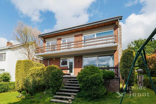 Kraainem: Near Stockel - 5-bedroom Villa