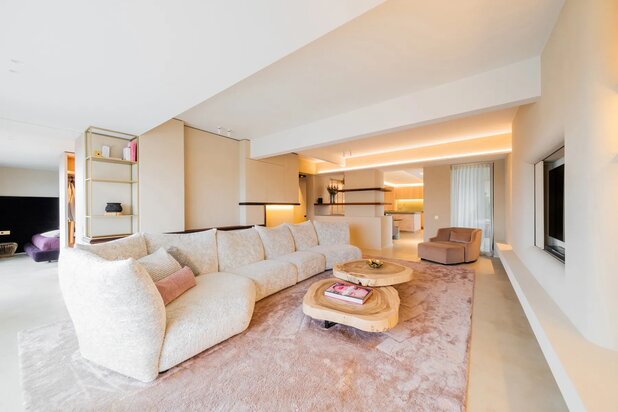 Luxe appartement met ruim terras en unieke zichten