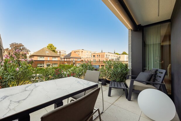 Perfect gelegen, ruim luxeappartement, centrum Zonhoven