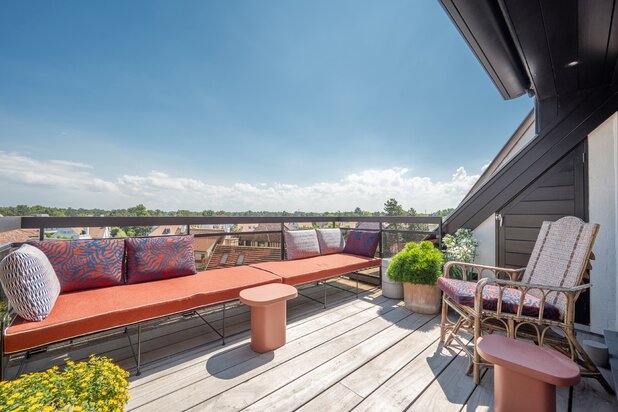 Duplex exclusif avec terrasse ensoleillée et vue dégagée...