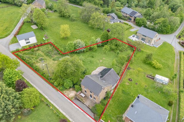 Woning met gîte te koop in Manhay
