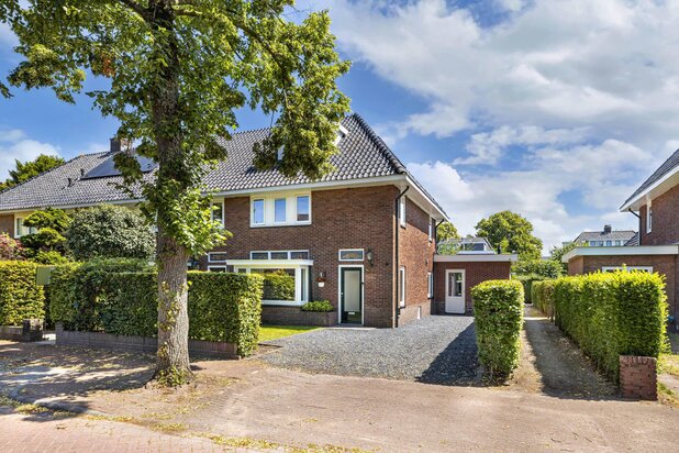 Villa te koop in HUIZEN met referentie 19711071808