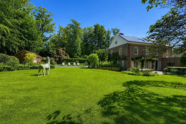 Sublime Villa avec piscine – Quartier Bechet