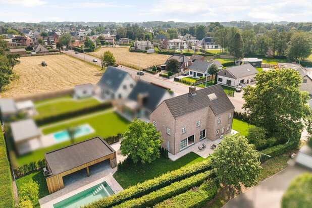 Villa avec cabinet à Hoogstraten