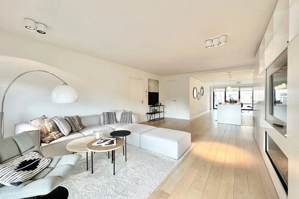 Montgomery: Magnificent 2-bedroom apartment