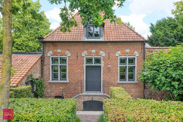 Charmante en zeer rustig gelegen woning in het groen