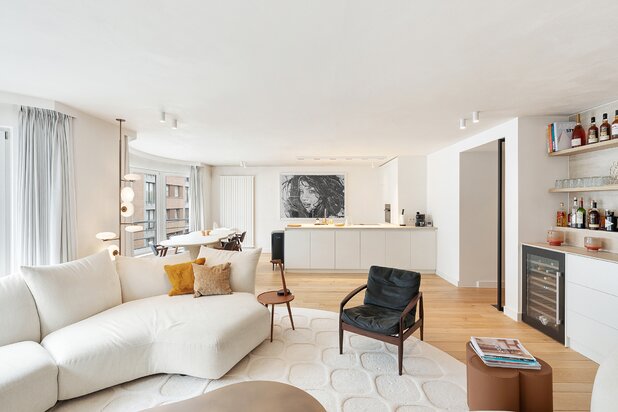 Prachtig vernieuwd appartement (3slpk) nabij het Rubensplein.