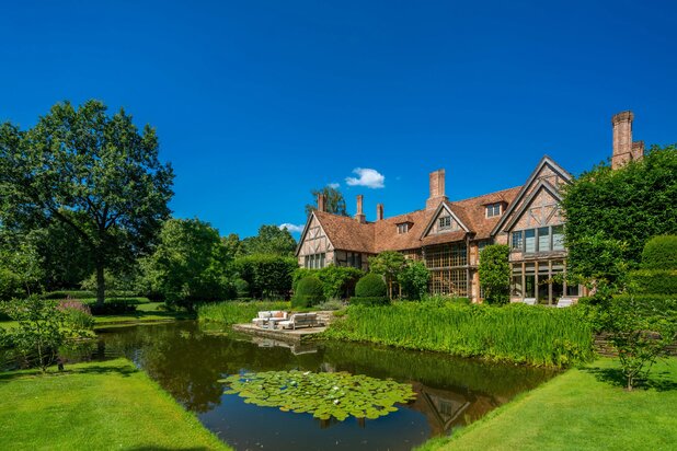 Exceptional Tudor Revival–Style Estate by Stéphane Boens
