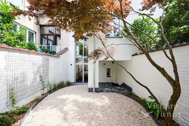 Etterbeek - Stunning renovated house - 4 bedrooms - Garden