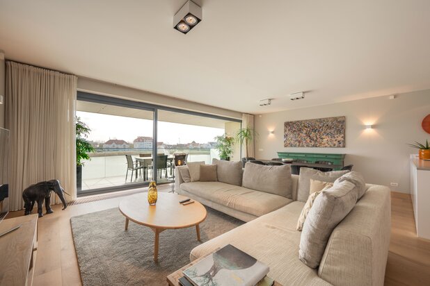 Exclusive flat in RES. La Réserve with stunning views of Lake Zegemeer