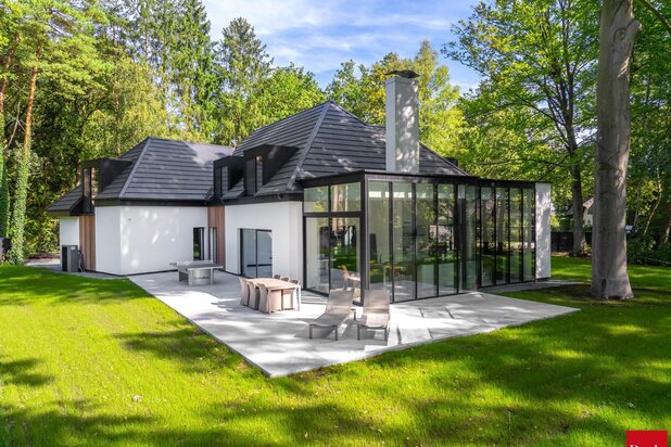 Luxe gerenoveerde villa (EPC A) op riant hoekperceel