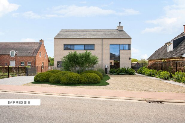 Exclusieve, ruimtelijke woning van 468m² met uitzonderlijk comfort en weids zicht op een terrein van 3947m² te Bekkevoort.