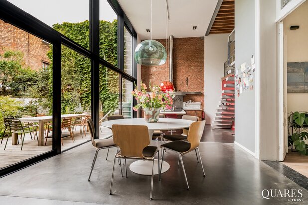 Unieke woning die charme, groen en architectuur samenbrengt.