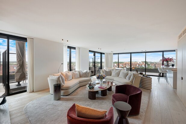 Appartement à vendre avec terrasses panoramiques et 3 chmbrs