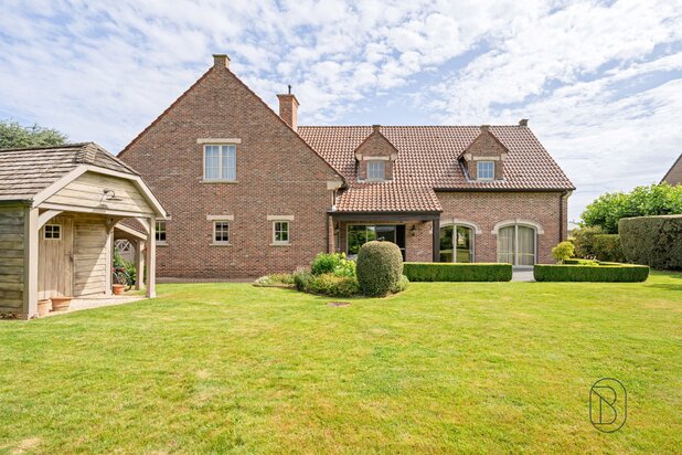 Exclusieve grote villa van 549 m² met een prachtig zicht!