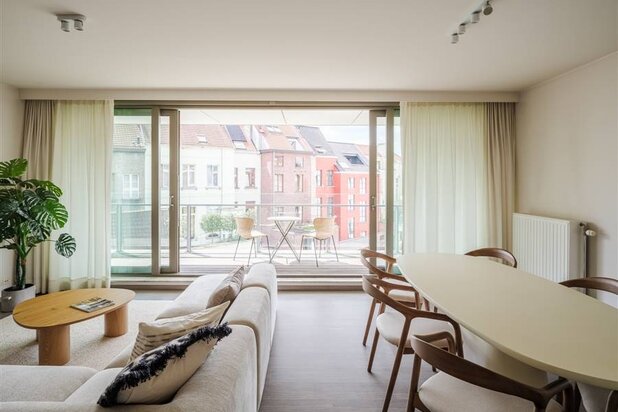 Ruim appartement met zonneterras in hartje Gent