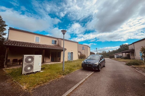 Ensemble résidentiel de 4 villas avec appartements indépenda