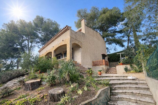 Villa individuelle 5 pièces avec jardin & garage