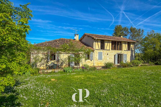Un Refuge Paisible à la Campagne