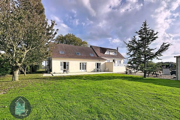 Maison avec piscine 