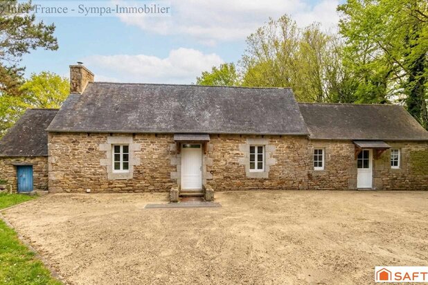 Maison à vendre à PLOUMILLIAU – 5 chambres – 80 000 m² terrain