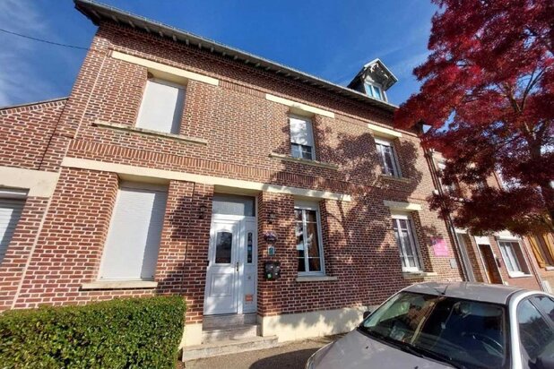 Chambres d hotes ou gite à vendre à AMIENS – 10 pièces – 4 salles de bain